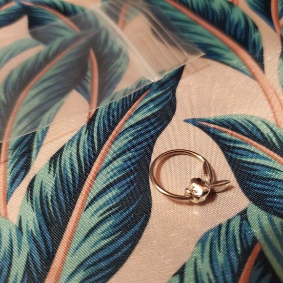 Playboy Bunny 14g Ring - Picture 2 of 6
